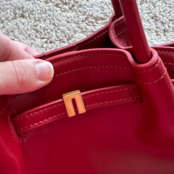 NWOT - JW PEI Hana Mini Tote Bag in Claret - Picture 14 of 14